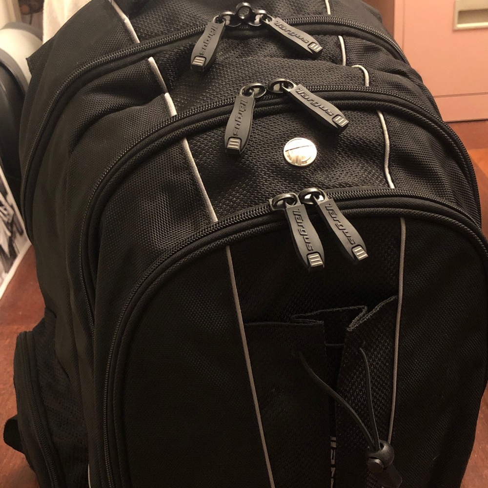 Targus Black Multi-Compartment Backpack - Picture 12 of 13